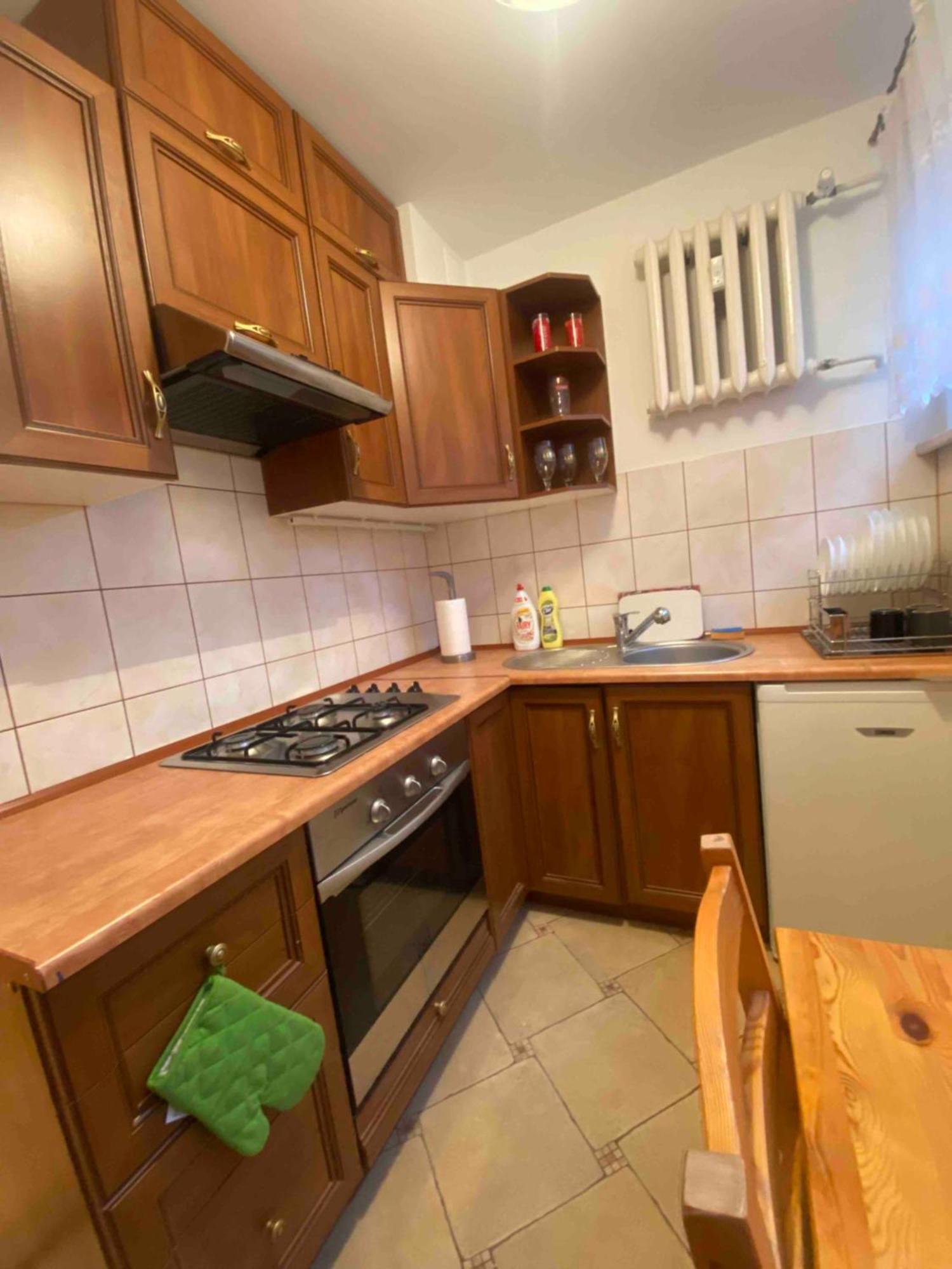 Apartament 2-Pokojowe Mieszkanie Ul. Zlota Warszawa Zewnętrze zdjęcie